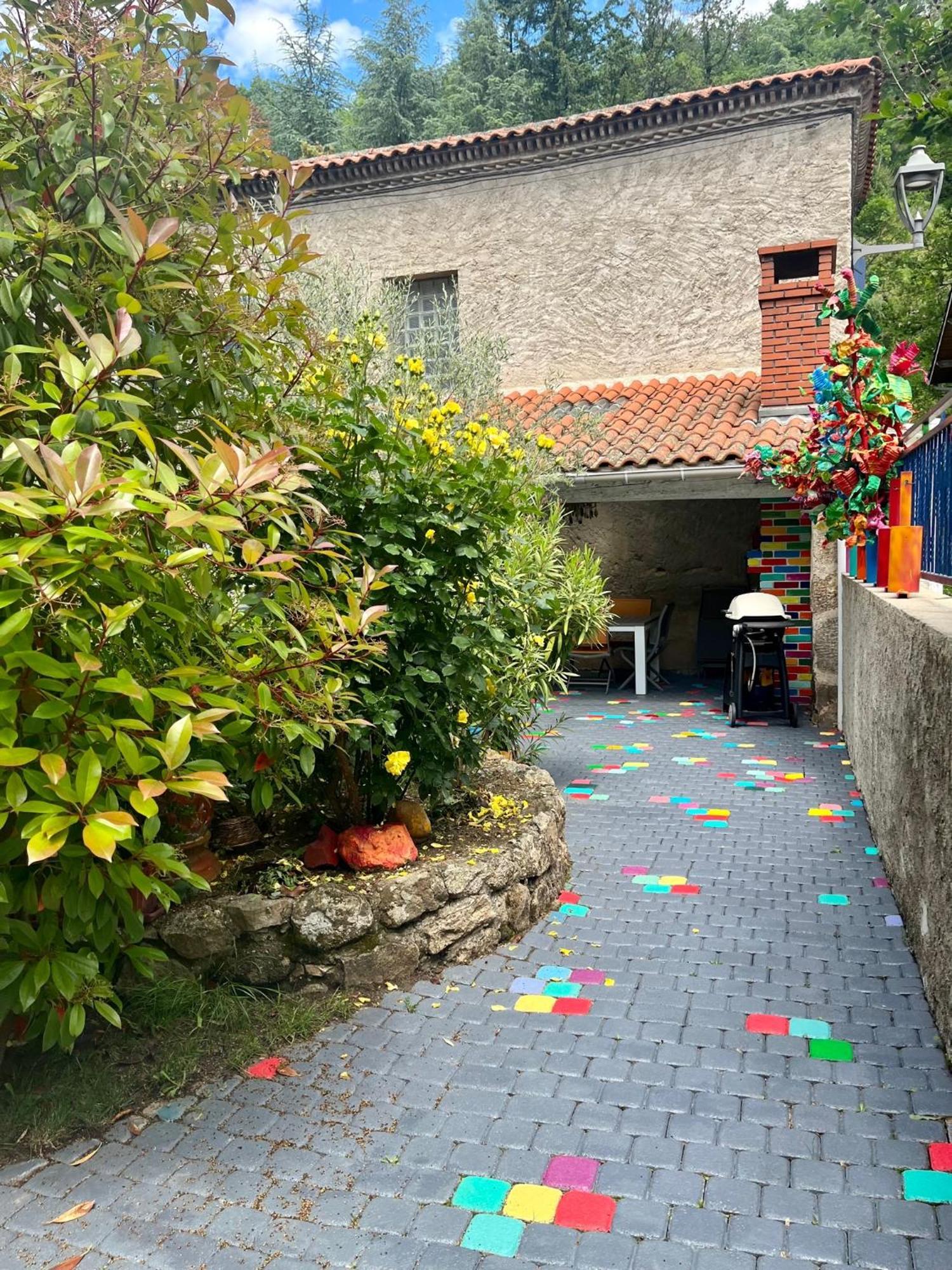 Art De Vivre En Couleurs Apartment Malleval Luaran gambar